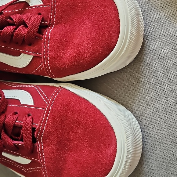 Vans New In Box, Old Skool - Suede Bourdeaux - US Women Size 8.5 - Picture 4 of 6